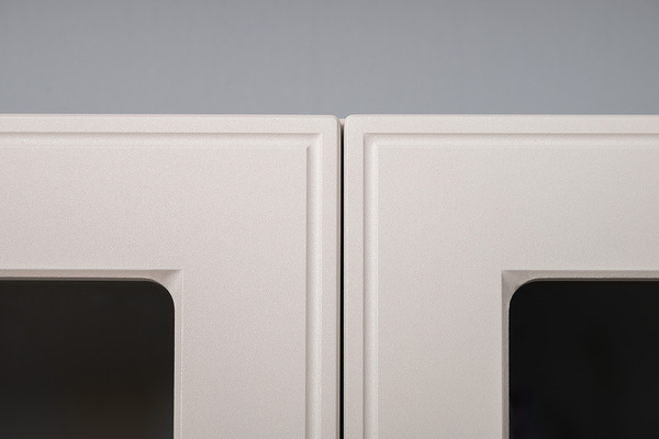 Гостиная Ричфорд композиция 2 с карнизами, кашемир 5981 BS, моно керамика D166-2 ПВХ, белый PE шагрень (собирается на любую сторону)